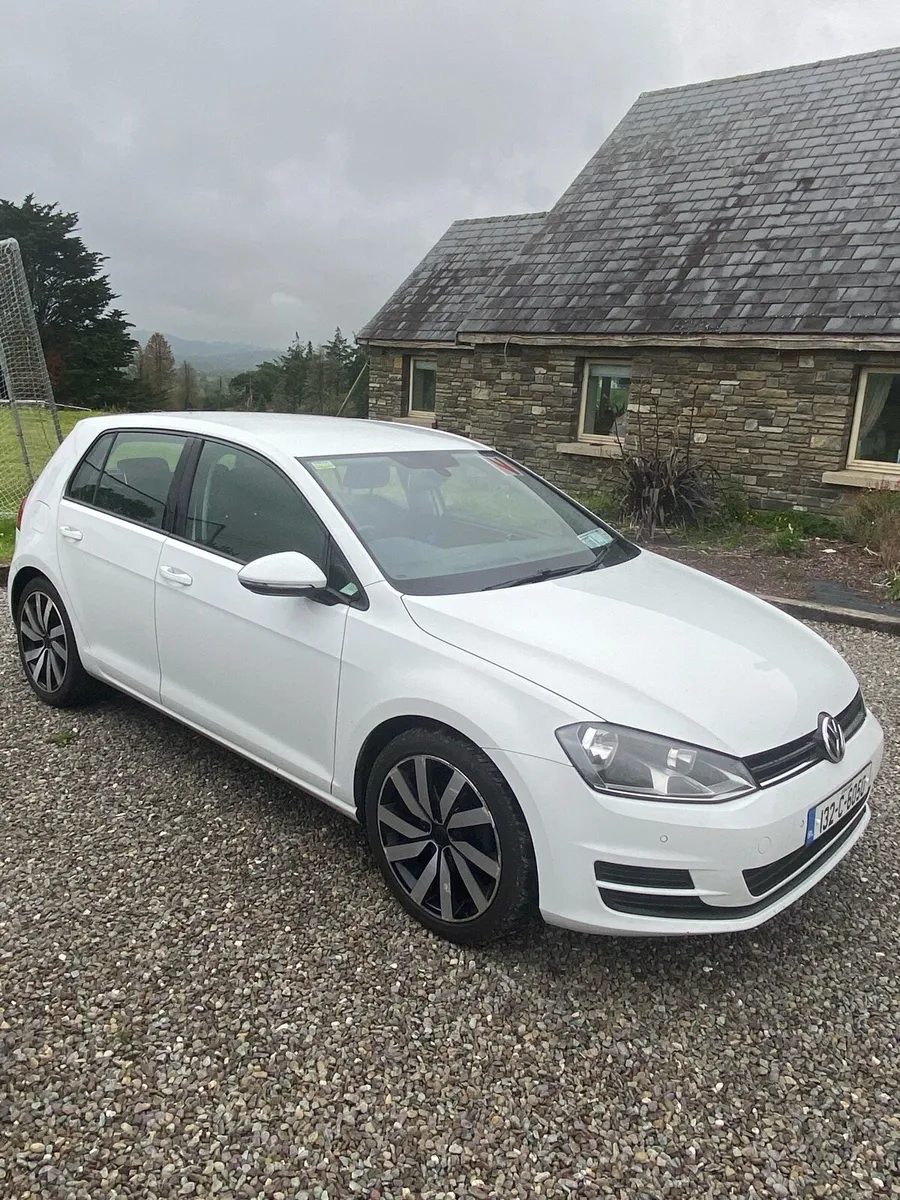 Volkswagen Golf 1.4L Petrol - Image 4