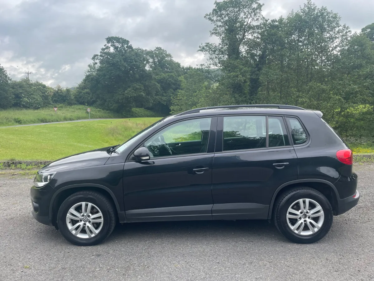 Volkswagen Tiguan 2014 - Image 2