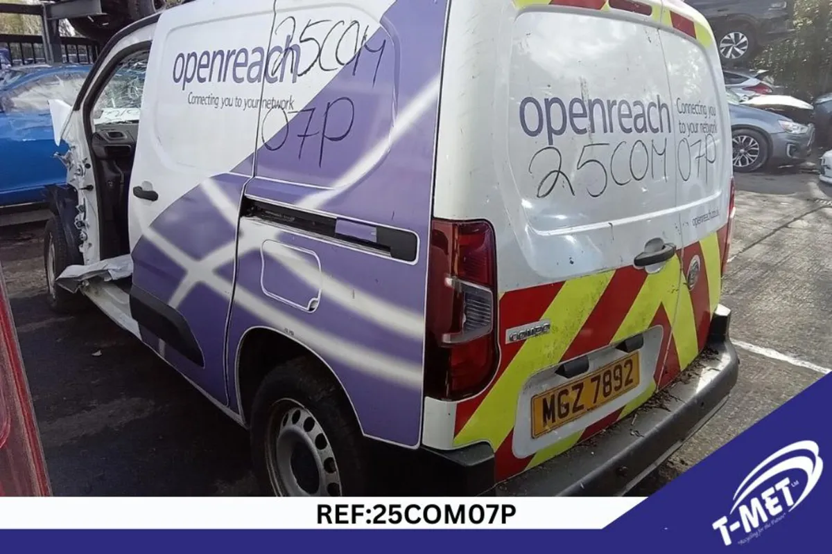 2019 VAUXHALL COMBO BREAKING FOR PARTS - Image 2