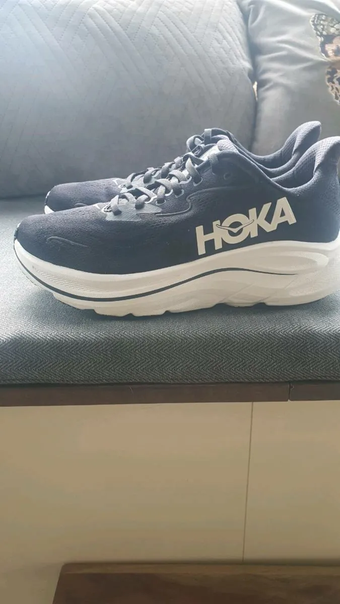 HOKA Clifton 10 - UK 7 - Image 2