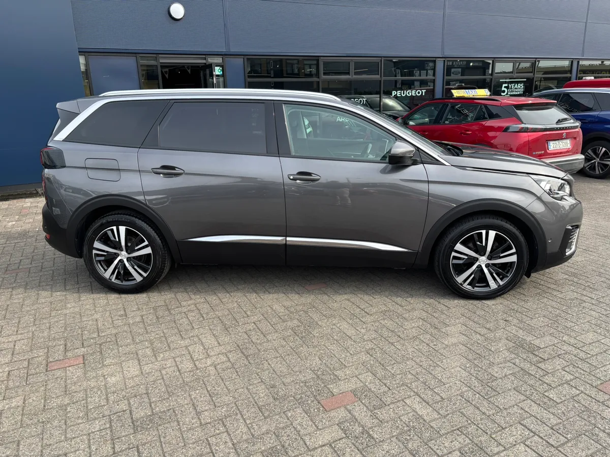 2018 Peugeot 5008 Allure 1.6 diesel - Image 3