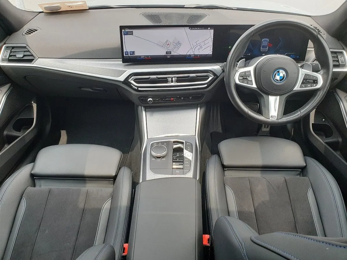 BMW 3 Series 330e M Sport - Image 4