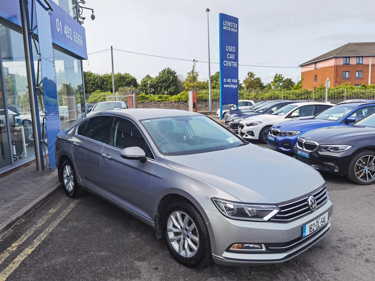 VOLKSWAGEN PASSAT 1.6TDI COMFORT LINE 120BHP - Image 2