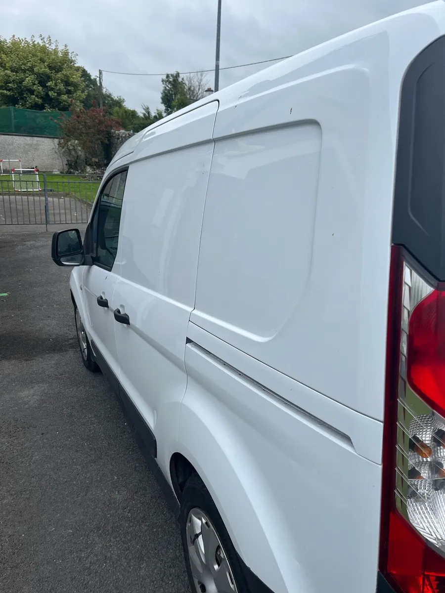 Van - Image 1