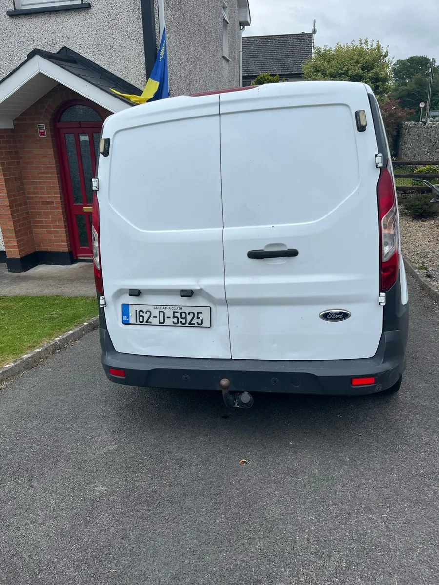 Van - Image 3