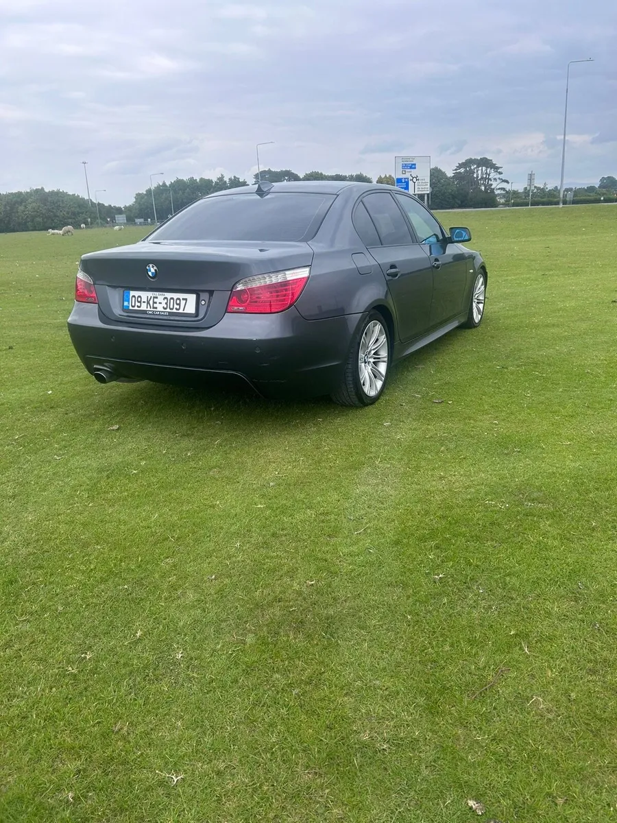 Bmw 520d m sport - Image 4