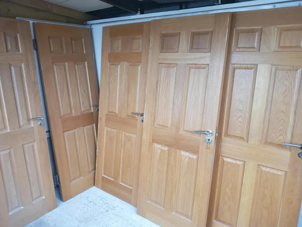 Delivery - 6 x Solid Oak Doors with Handles - Image 2