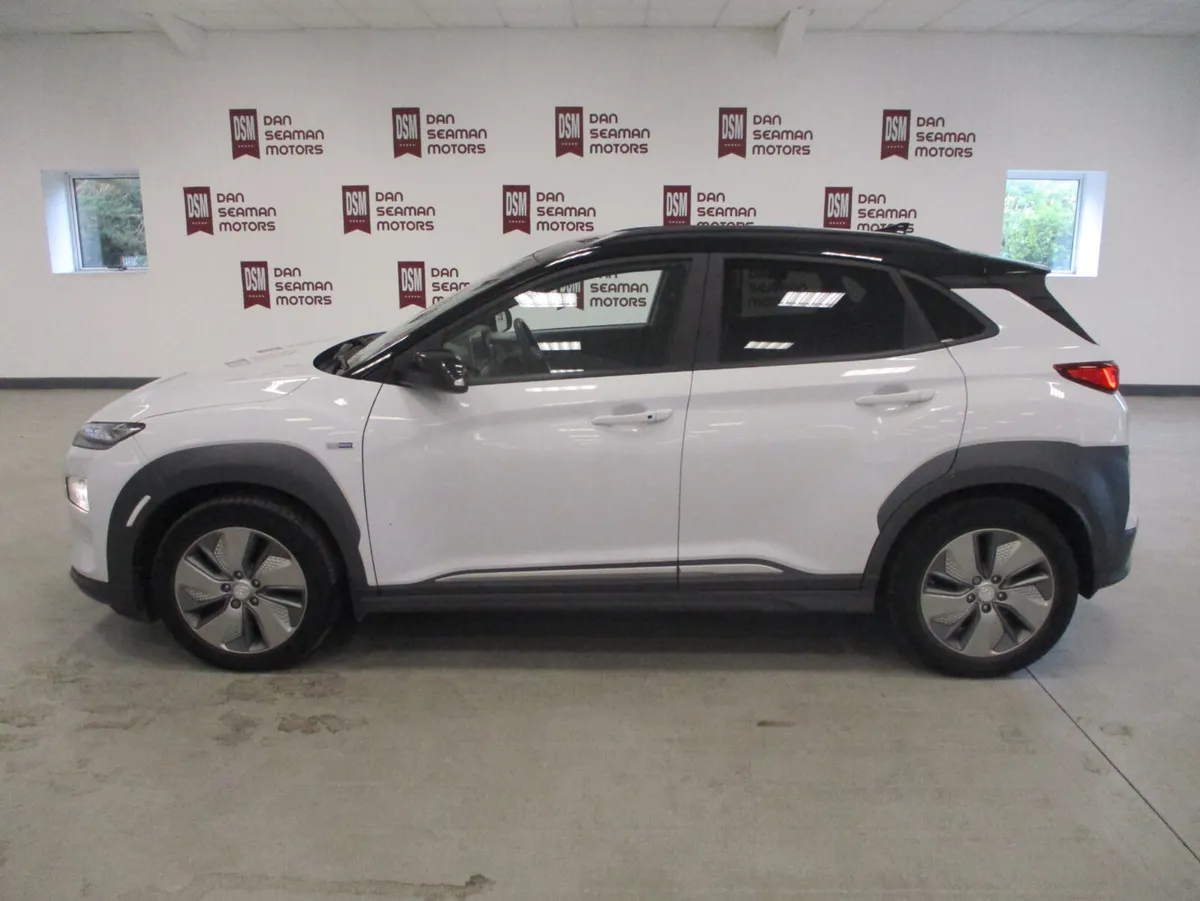 Hyundai KONA 2021 - Image 1