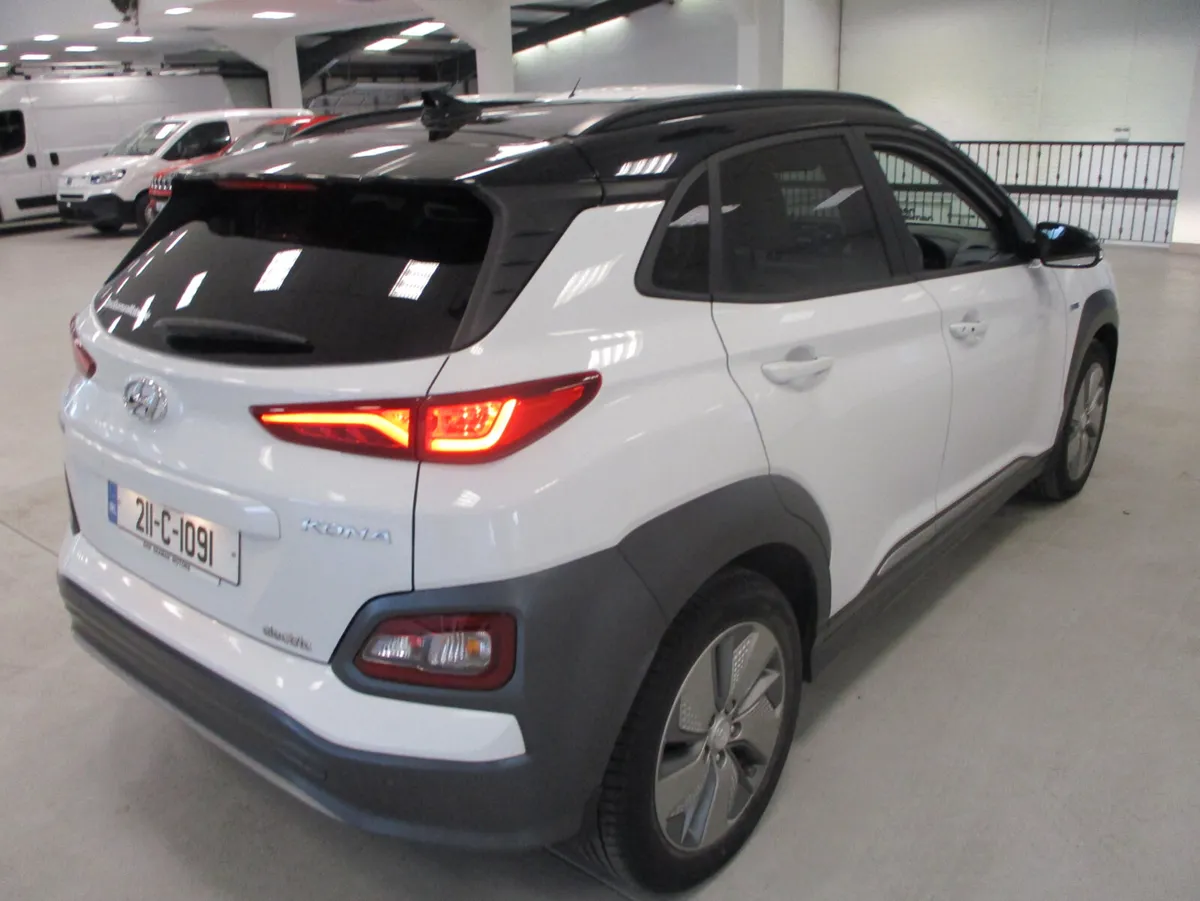 Hyundai KONA 2021 - Image 4