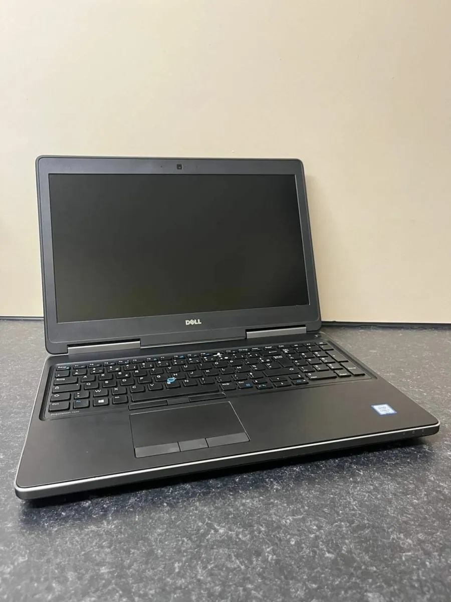 Dell Precision 7520  I7 16gb Ram 512gb Ssd AMD 4GB - Image 1