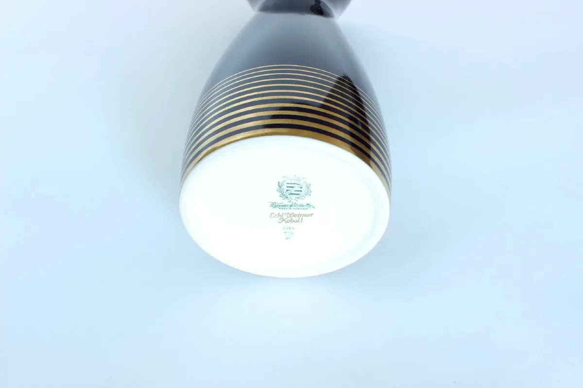 Vintage Vase - Image 4