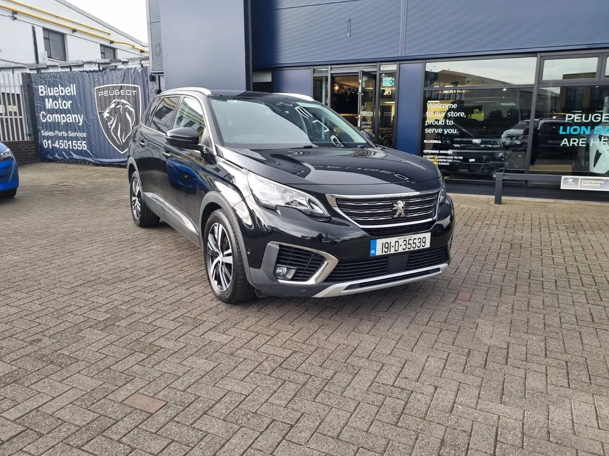Peugeot 5008 Allure 1.5 diesel - Image 1