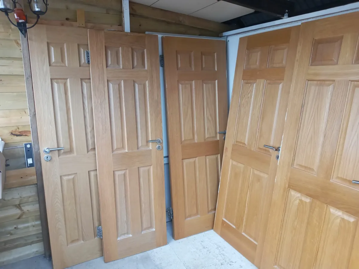Delivery - 6 x Solid Oak Doors with Handles - Image 2
