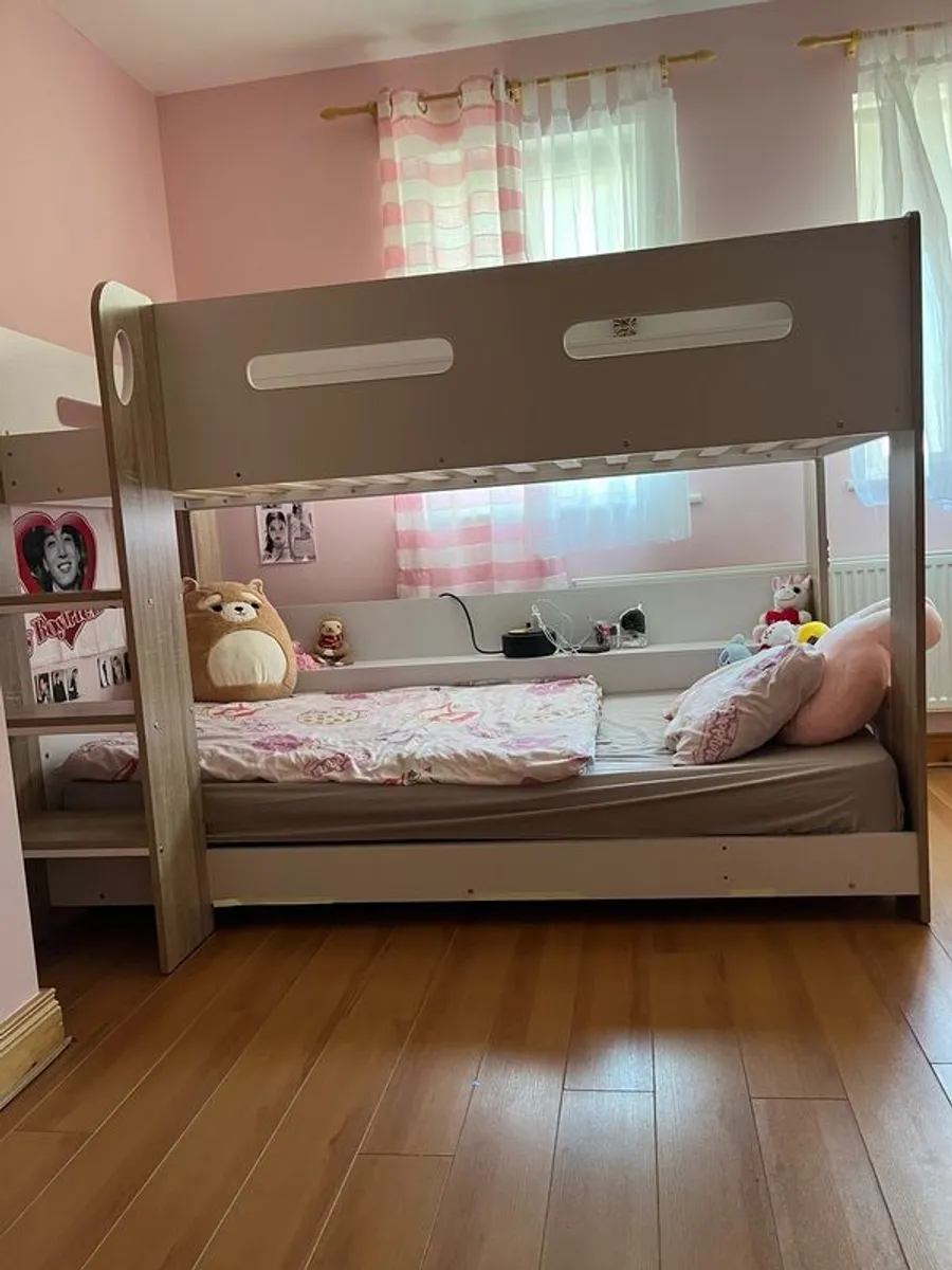 For sale bunk bed like new - Image 3