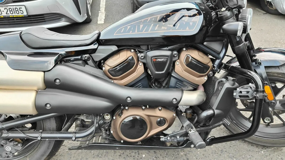 HARLEY DAVIDSON SPORTSTER 2022 - Image 3