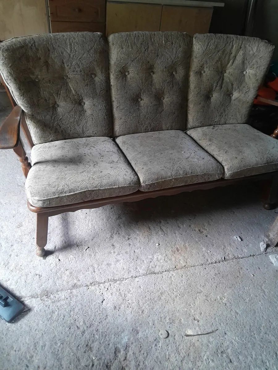 Free Furniture - Image 3