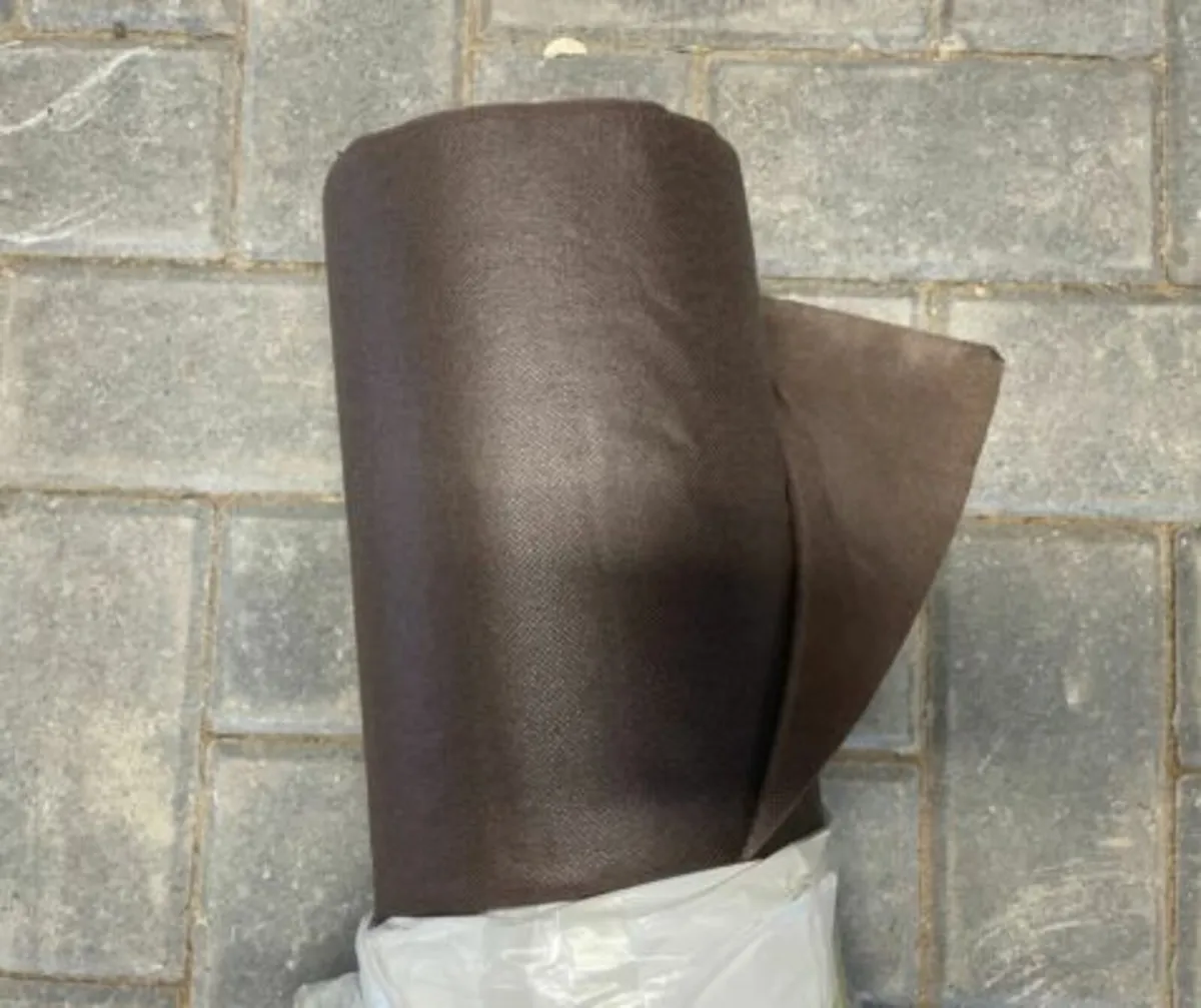 Weed Control Fabric 100gsm – 5.0m x 50m €165.00  F