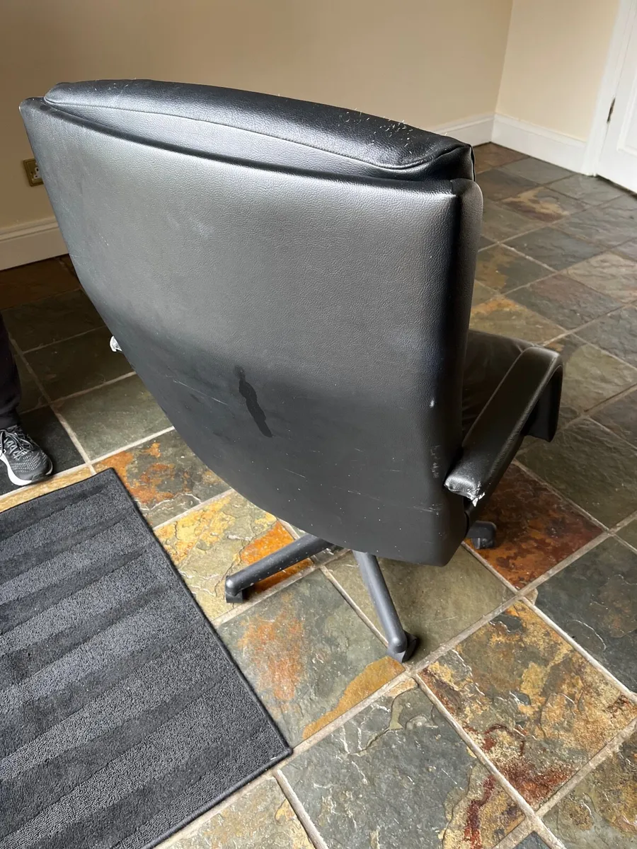 Ornamental Desk & Executive Black Chair - Image 4