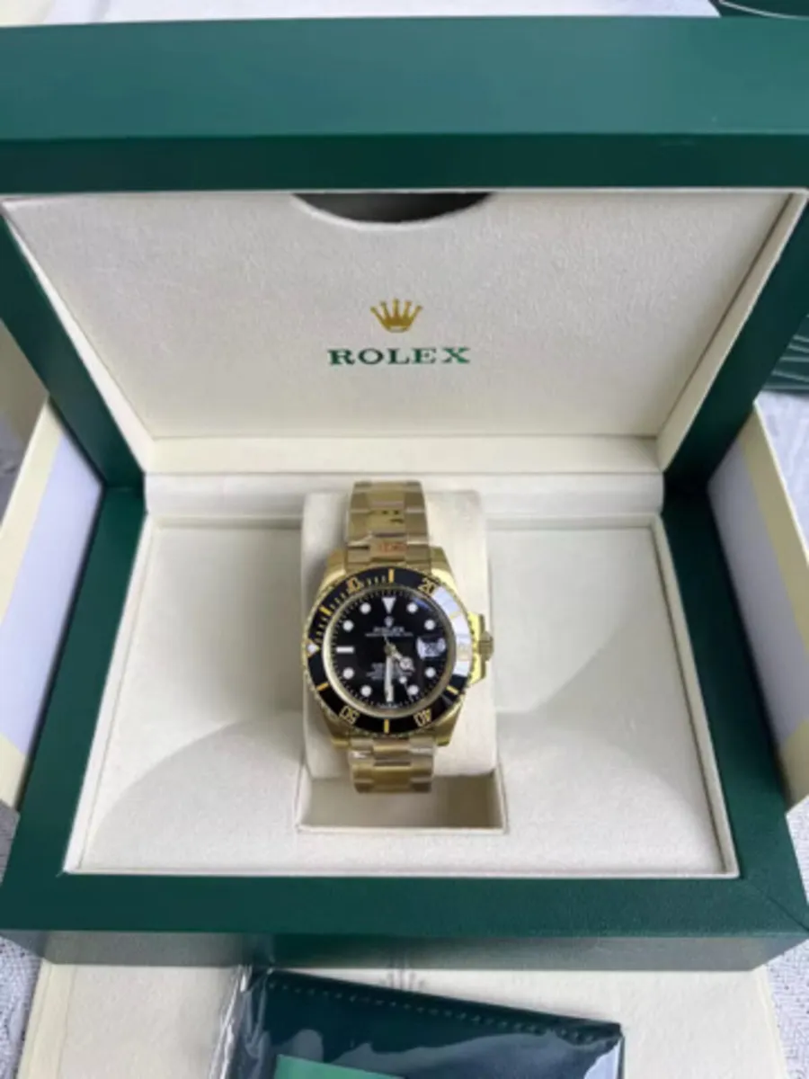 Mens Designer Watch - Image 1