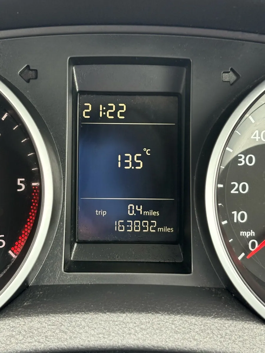 Car - Image 2