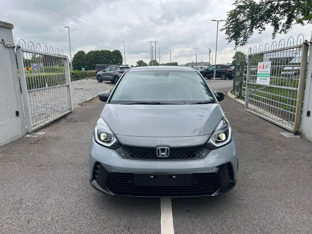 Honda Jazz Advance Sport 2025 - Image 2