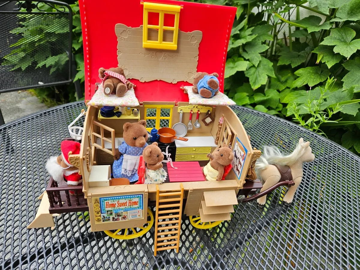 Sylvanian Families Caravan & Horse Wagon Set - Image 2