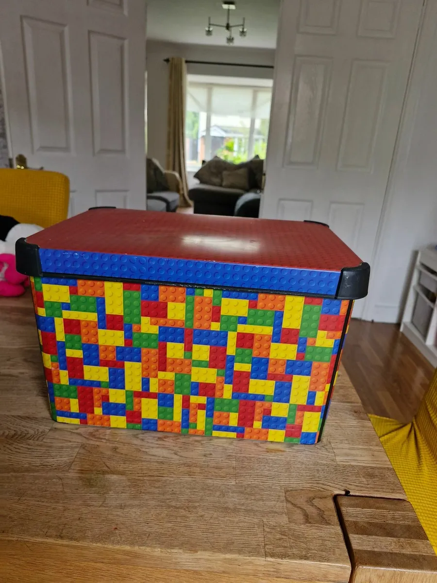 Lego - Image 1