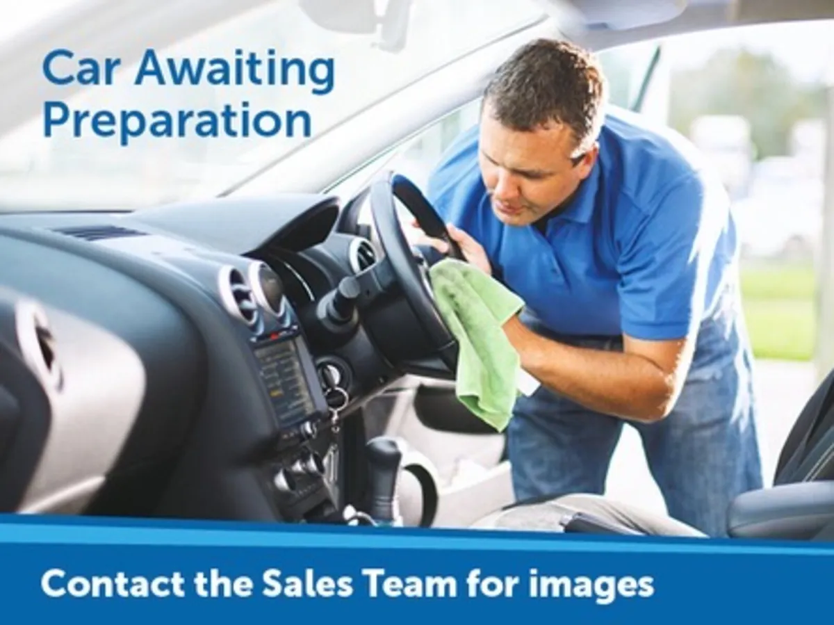 Ford Focus 2015 - Image 2