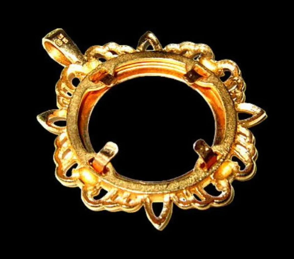 Vintage 9ct Solid Gold (Half) Sovereign Pendant - Image 3