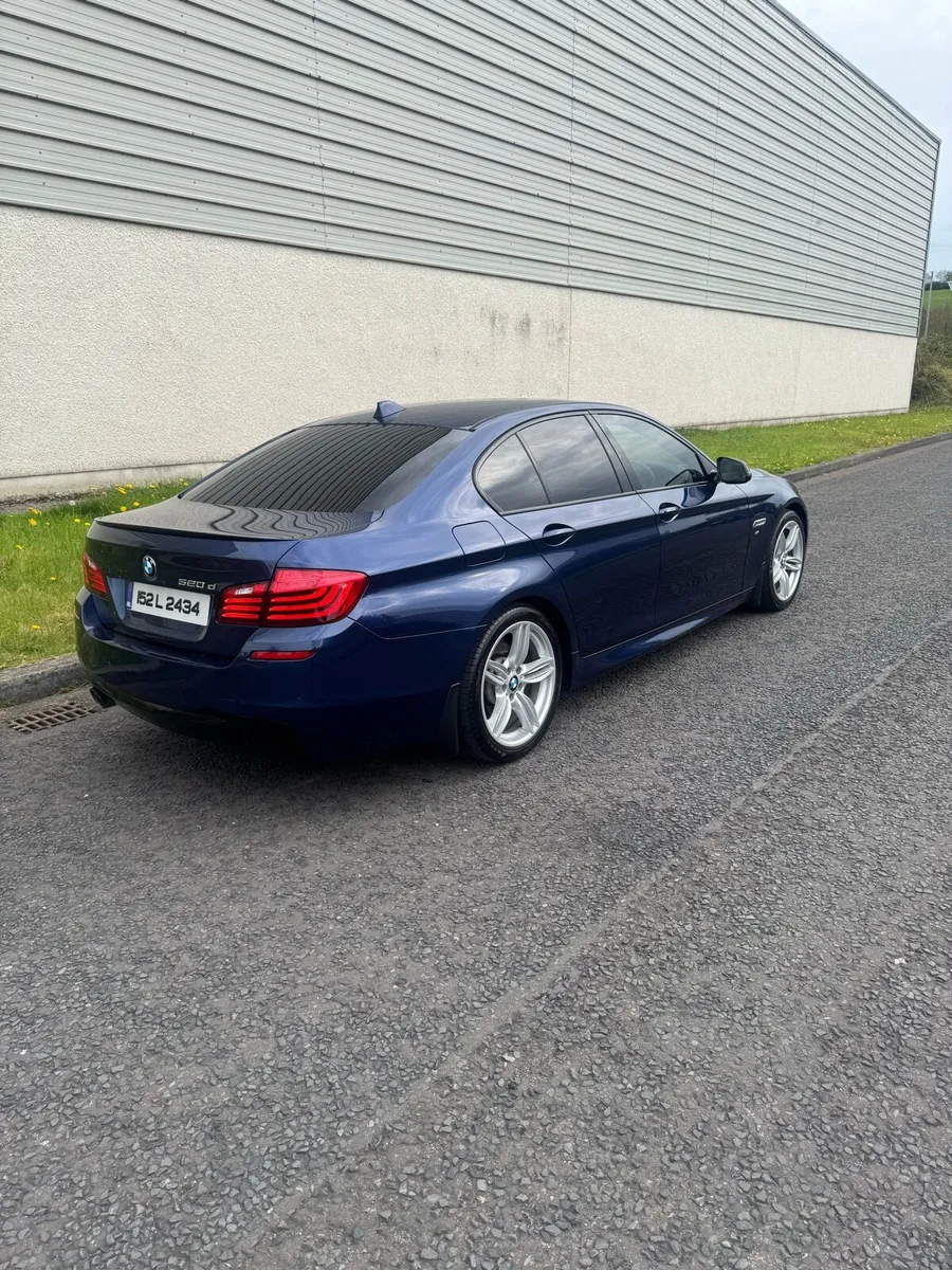 BMW 520d - Image 1