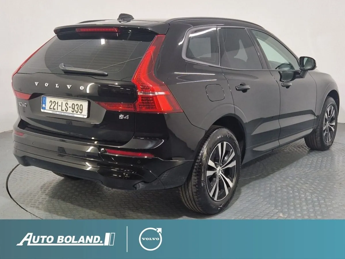 Volvo XC60 B4 Mhev DSL (197hp) Momentum - Image 4