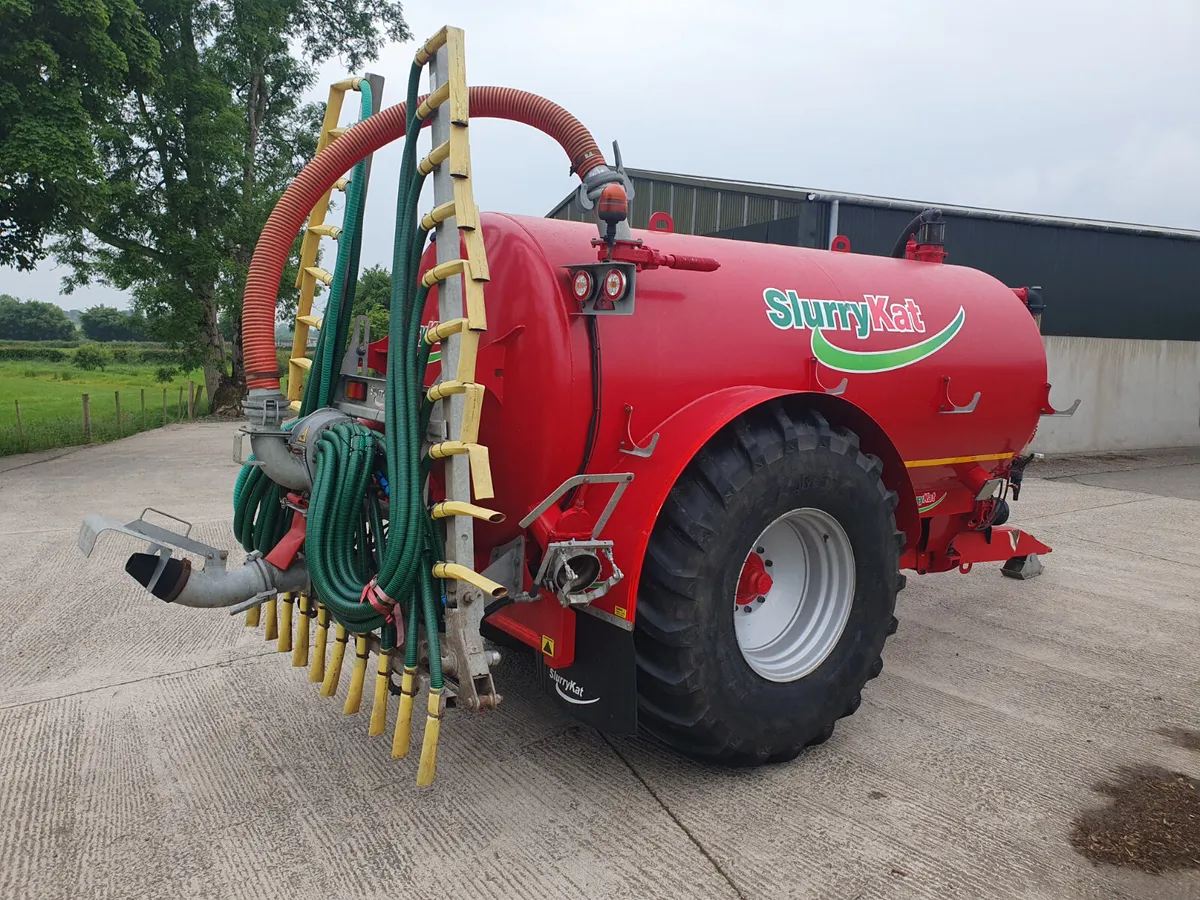 2020 SlurryKat 2250 c/w 7.5m Dribble Bar - Image 4
