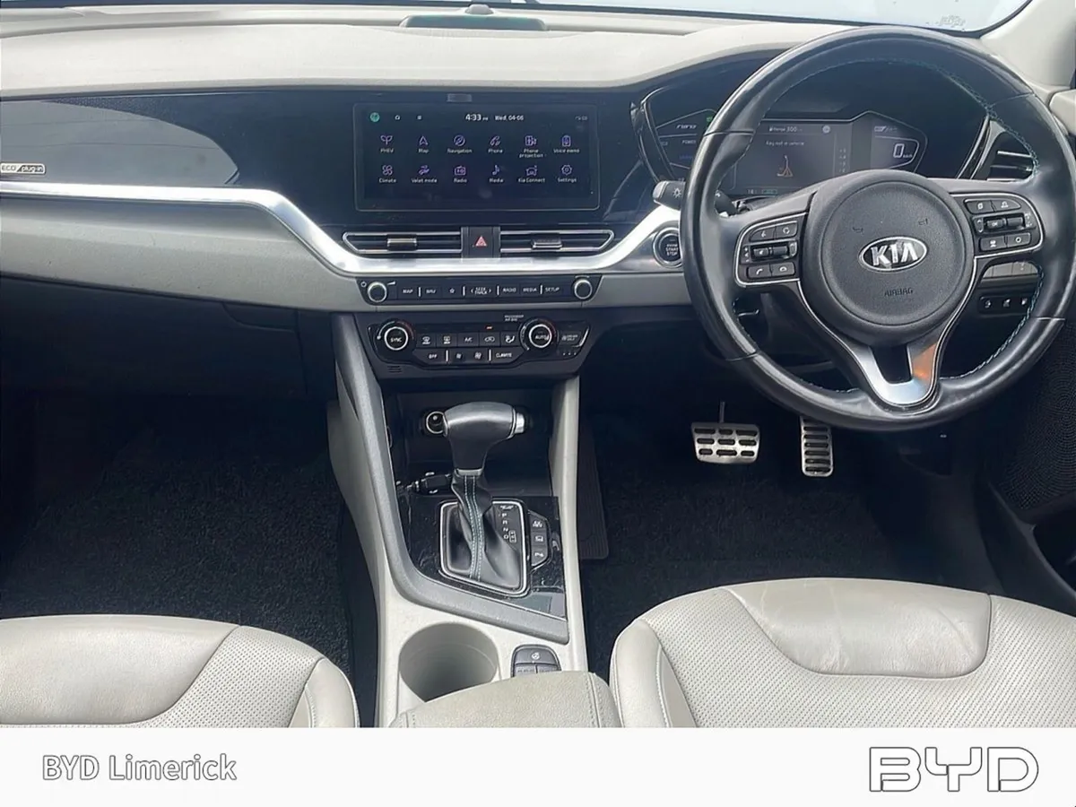 Kia Niro 1.6 GDI Plug-in Hybrid PE Auto - Image 2