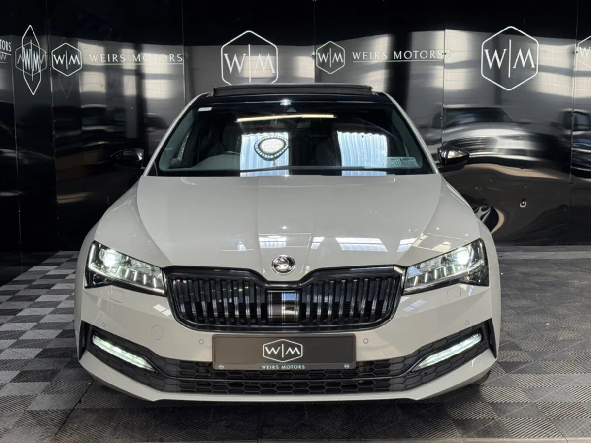 Skoda Superb SUPERB SPT 2.0TDI 150HP DSG - Image 4