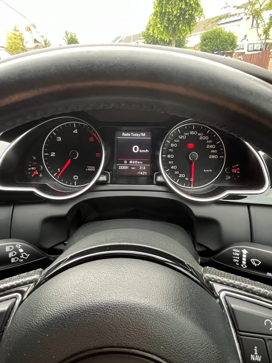 Audi A5 S Line  Black Edition - Image 3