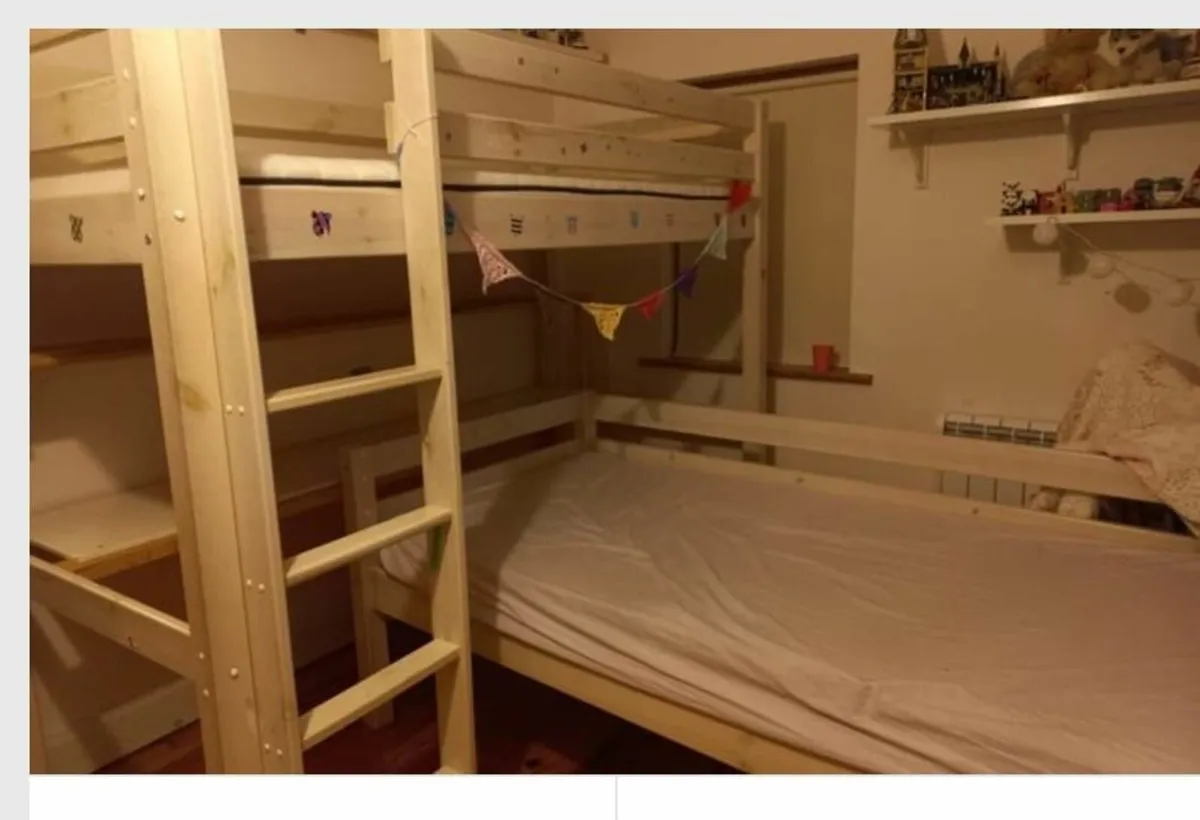 Bunk bed L shaped - Image 1