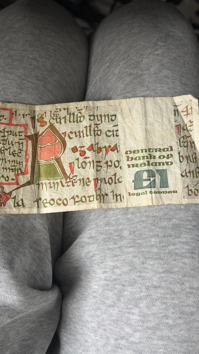 Vintage Irish Pound Note - Image 2