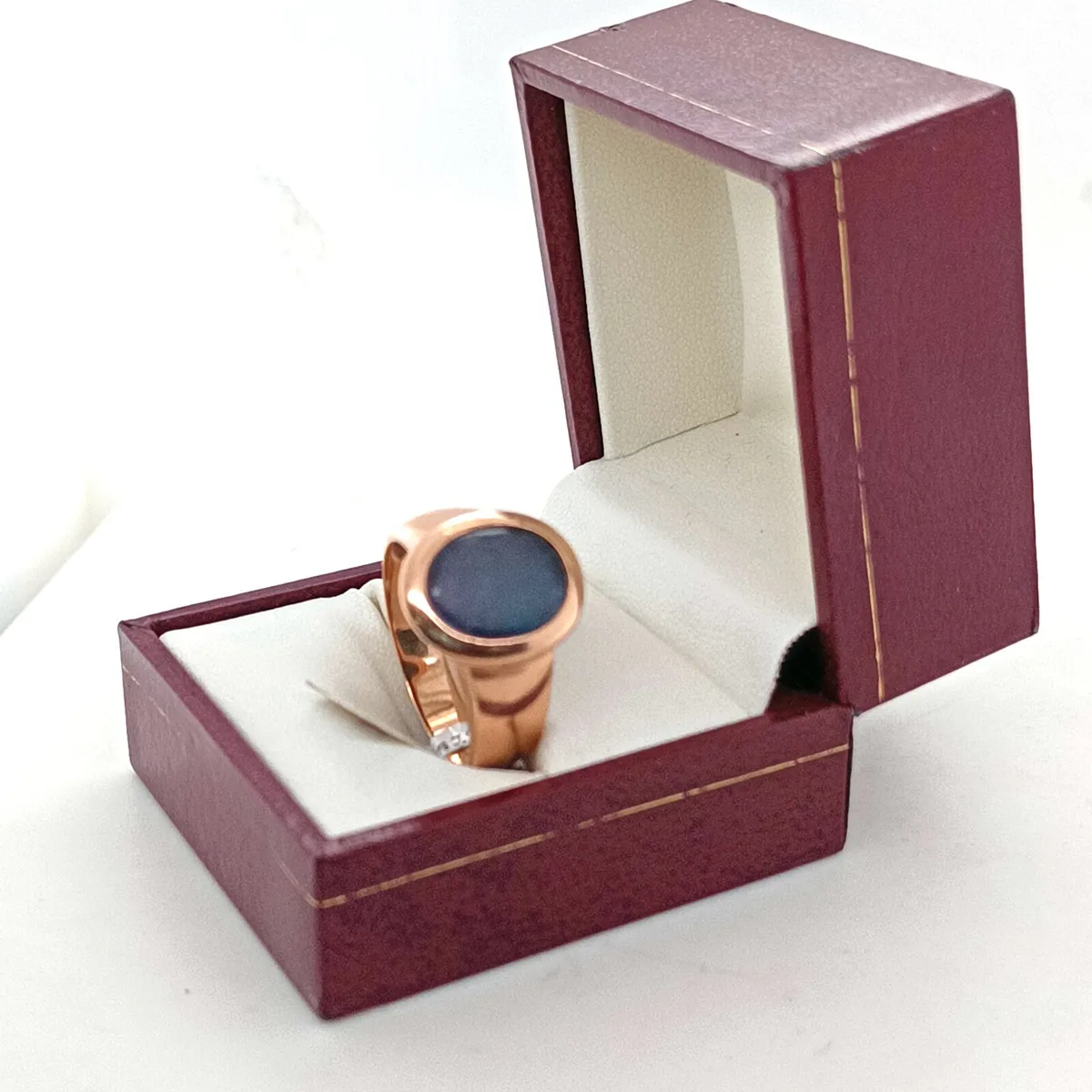 Vintage 14k Rose Gold Opal Ring - Image 3