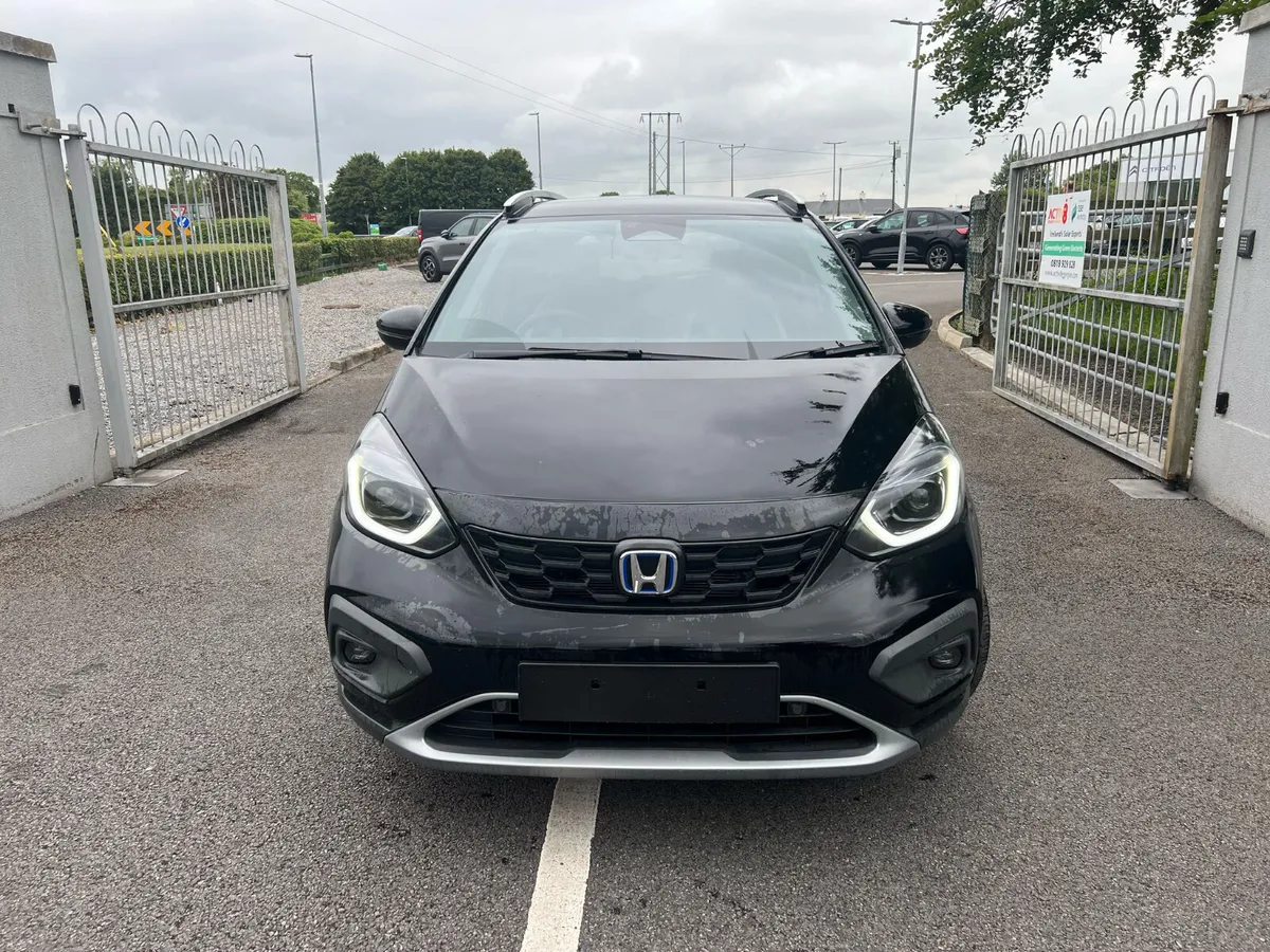 Honda Jazz Crossstar Advance 2025 - Image 2