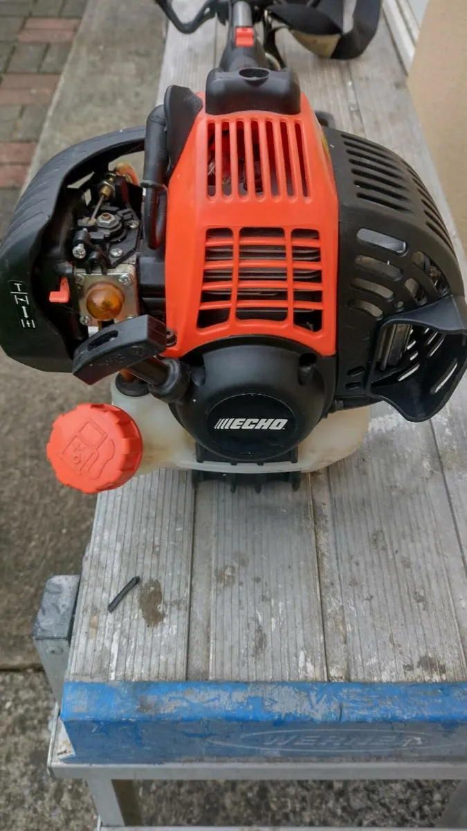 Echo Pas265ES pole saw,hedge trimmer and chainsaw. - Image 3