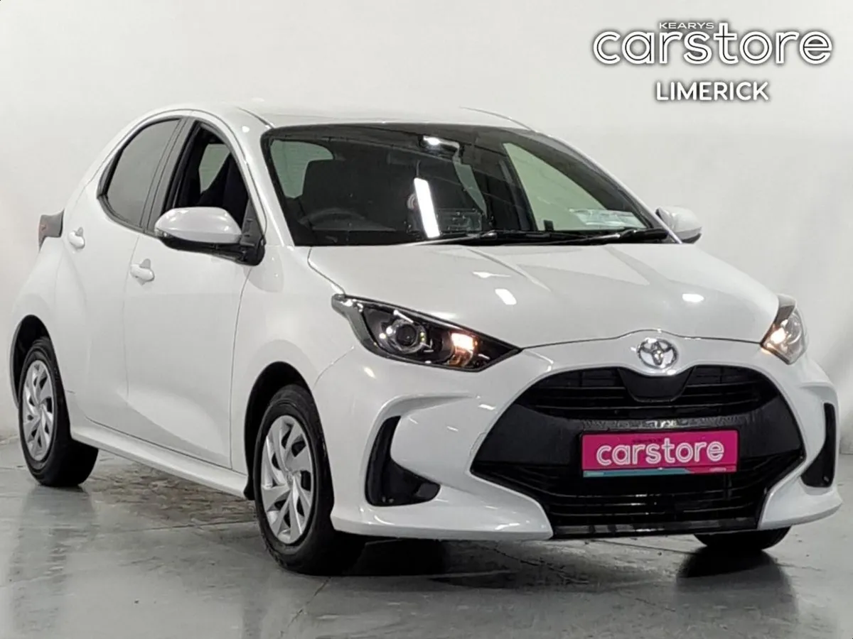 Toyota Yaris 1.0 PET Auto 5DR - Image 1