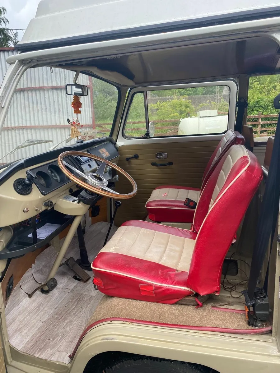 Bay window, VW camper van 1971 - Image 2