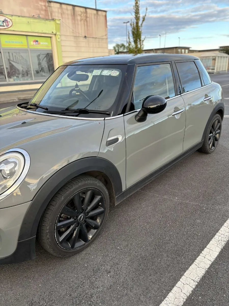 Mini Cooper 2016 - Image 4