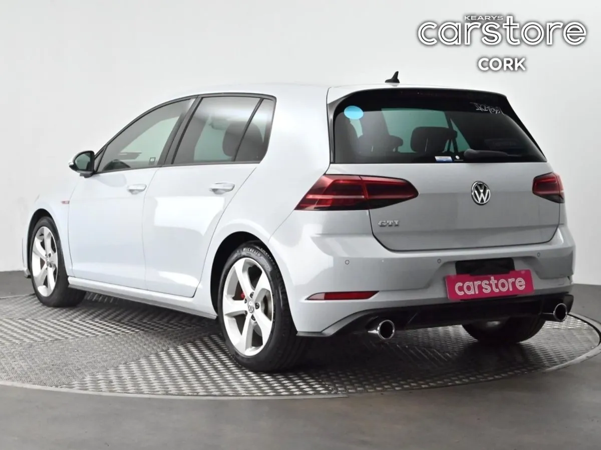 Volkswagen Golf 2.0 GTI Auto - Image 3