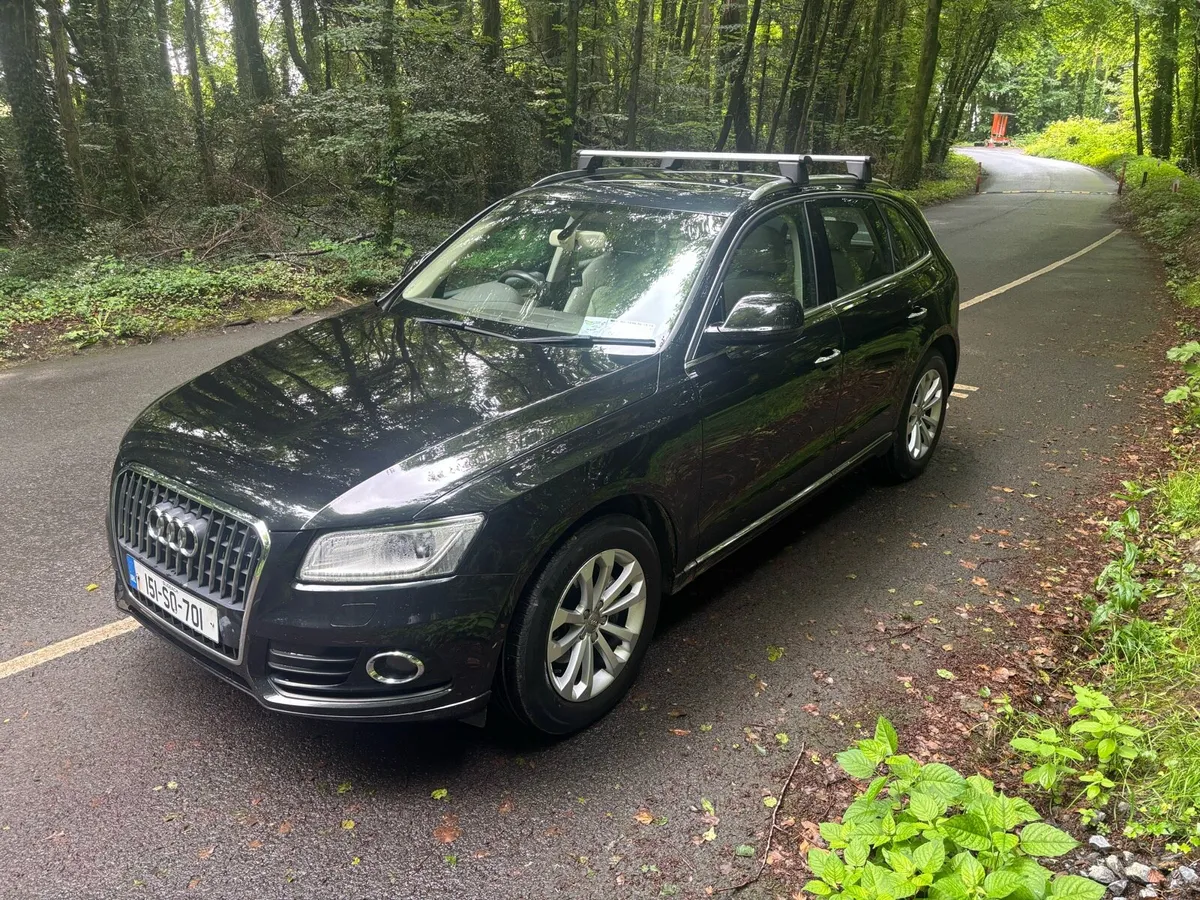 Audi Q5 2.0 TDI SE Manual - Image 2