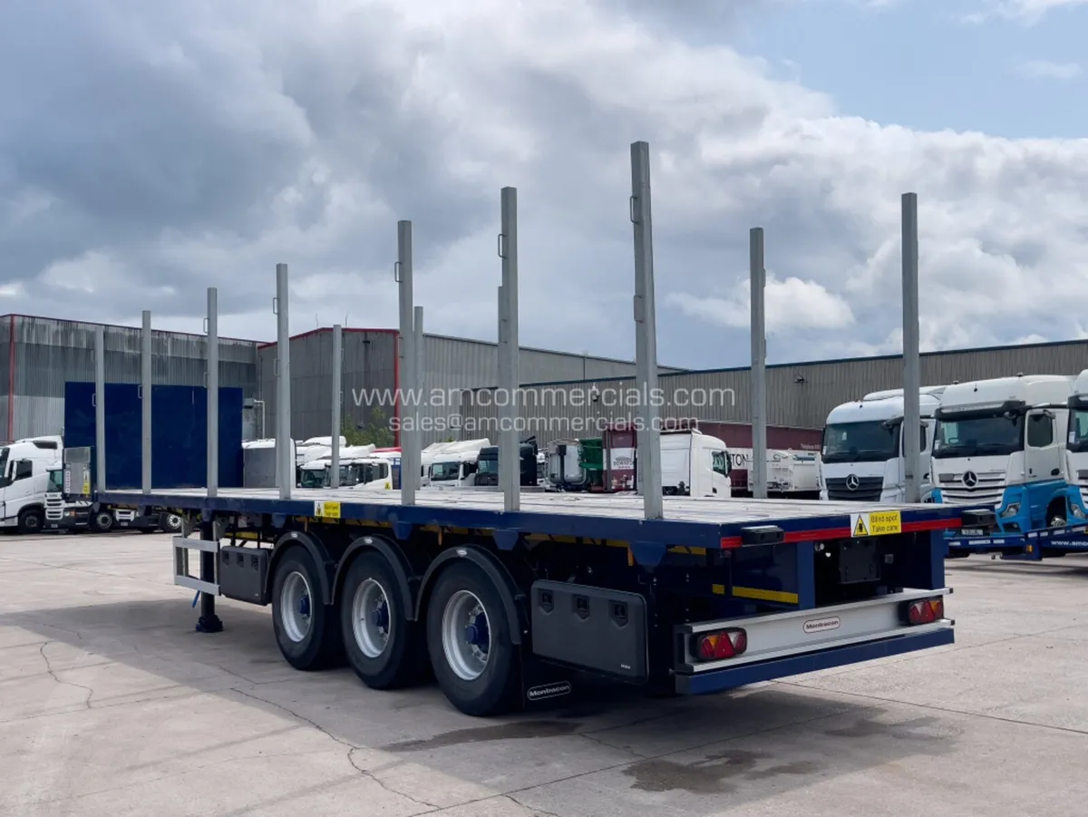 2023 MONTRACON FLATBED TRI AXLE TRAILER - Image 4