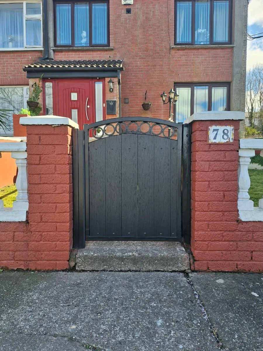 Side gates/driveway gates - Image 4