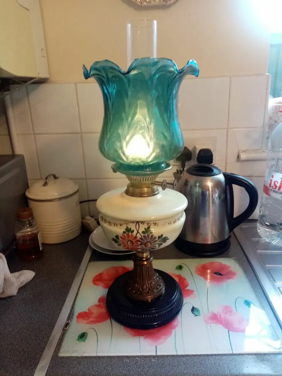 Victorian Oil Lamp - Image 1