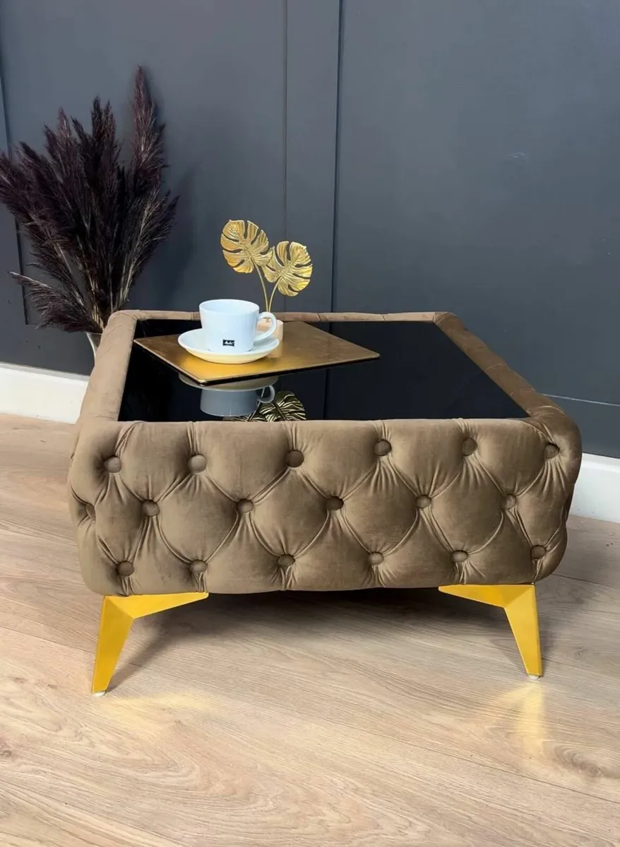 Luxury Velvet Chesterfield Coffee Table 63x63x35cm - Image 2