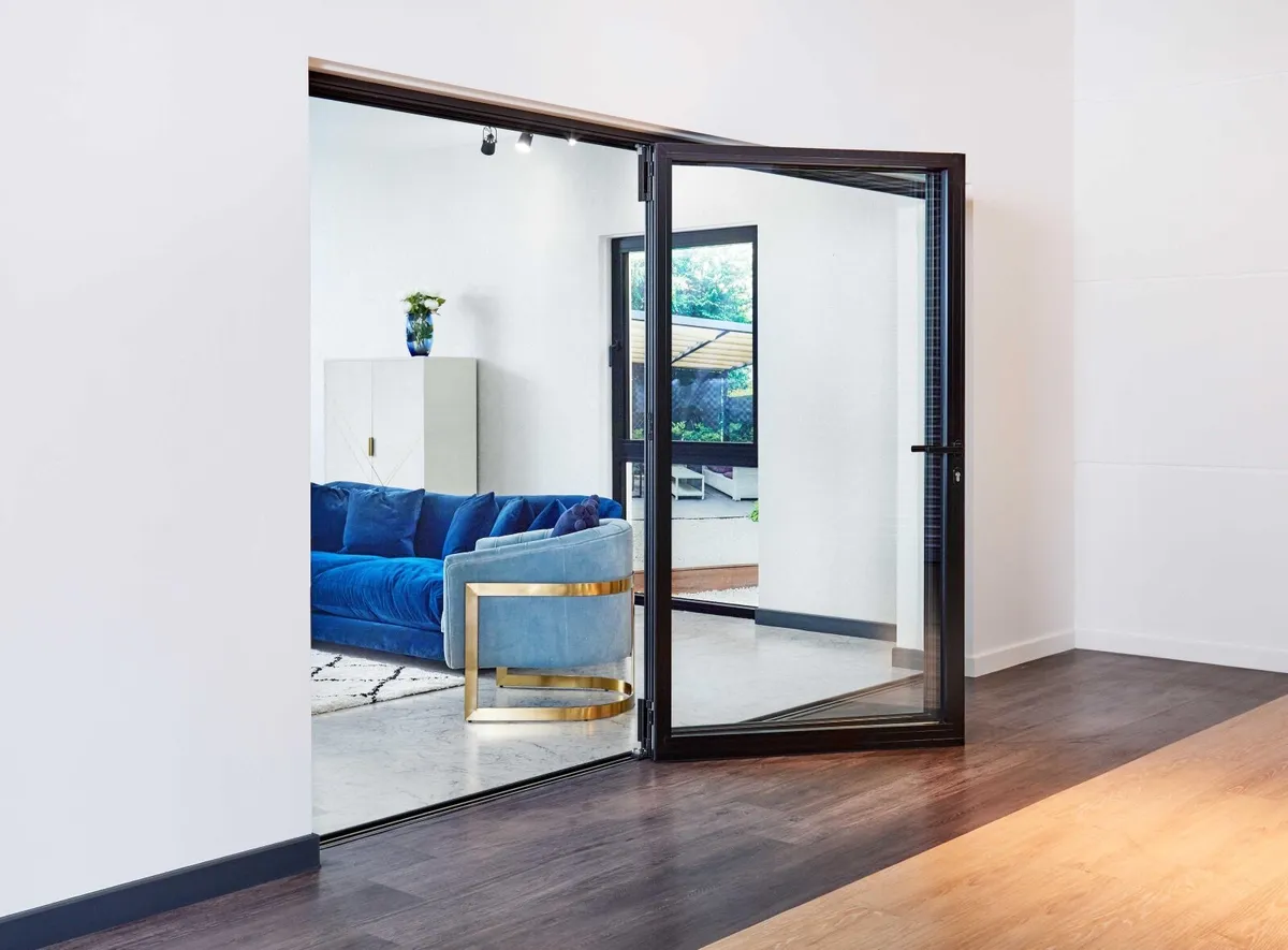 Bifold patio doors - Image 3